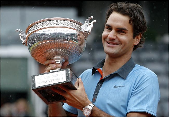 Federer equaled Sampras' all-time tally of 14 Grand Slams by winning at the 2009 French Open
